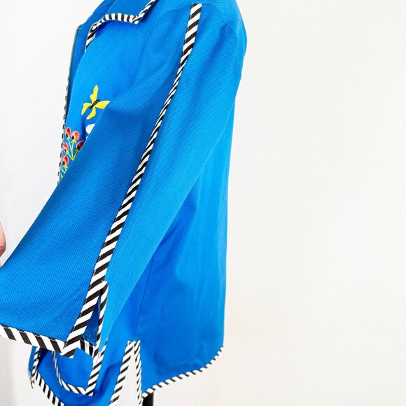 Bob Mackie | NWT | Wearable Art | Blue with Flower Bouquet in Pocket | Sz L - Picture 6 of 10